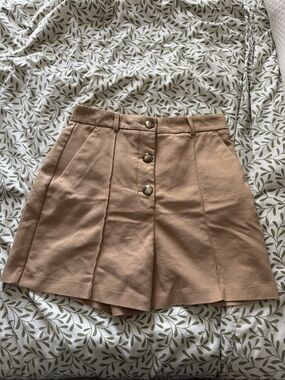Zara High-Waist Button-Front Shorts in Light Brown